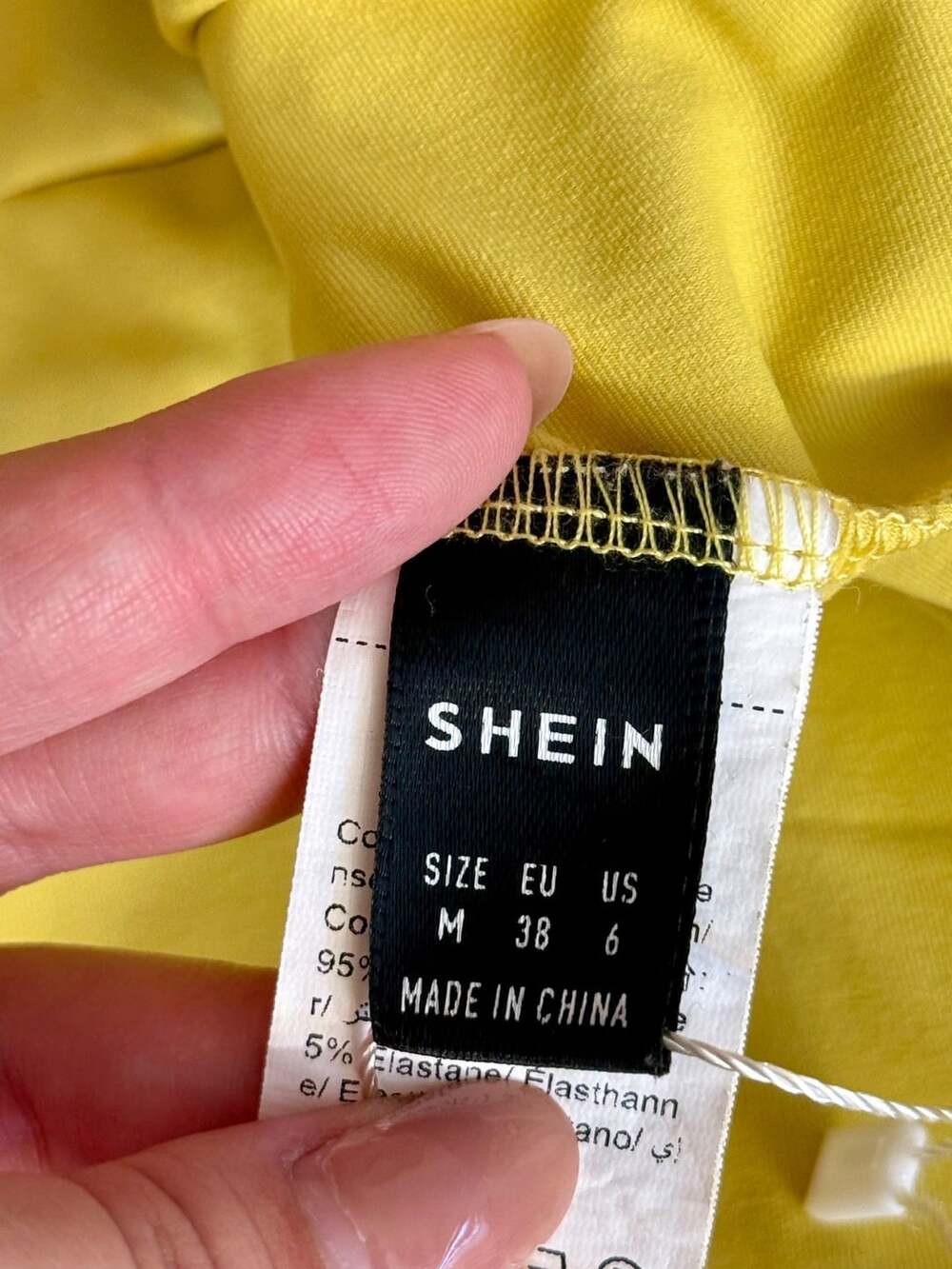 SHEIN Halter Romper Size M Yellow Ruffle V-Neck Backless - Picture 4 of 7